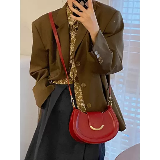 Stylish Underarm Bag Versatile Messenger Bag Stylish Underarm Bag Versatile Messenger Bag