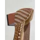 Contrast Color Houndstooth Pointed-Toe V-Cut Pumps Contrast Color Houndstooth Pointed-Toe V-Cut Pumps