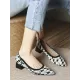 Contrast Color Houndstooth Pointed-Toe Round Cut Pumps Mid Heels Contrast Color Houndstooth Pointed-Toe Round Cut Pumps Mid Heels