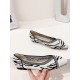 Contrast Color Hollow Pointed-Toe Split-Joint V-Cut Zebra-Stripe Flats Flat Shoes Contrast Color Hollow Pointed-Toe Split-Joint V-Cut Zebra-Stripe Flats Flat Shoes
