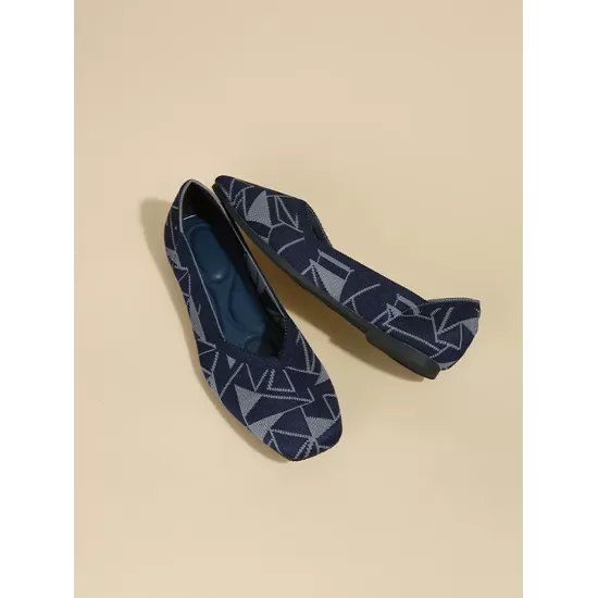 Color-Block Contrast Color Square-Toe V-Cut Flat Shoes Color-Block Contrast Color Square-Toe V-Cut Flat Shoes