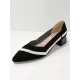 Contrast Color Pointed-Toe V-Cut Pumps Contrast Color Pointed-Toe V-Cut Pumps