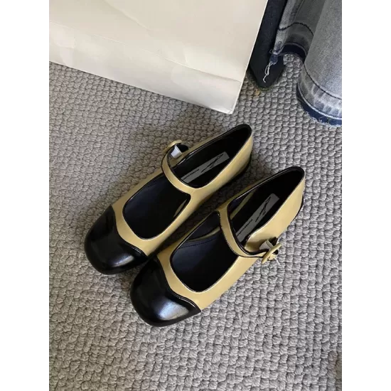 Round Cut Round-Toe Split-Joint Mary Janes Round Cut Round-Toe Split-Joint Mary Janes