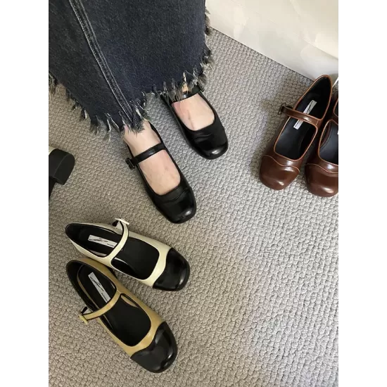 Round Cut Round-Toe Split-Joint Mary Janes Round Cut Round-Toe Split-Joint Mary Janes