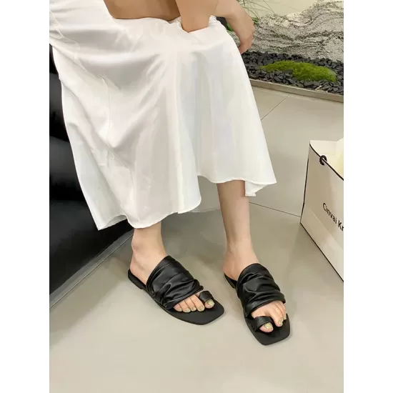 Contrast Color Pleated Slippers Contrast Color Pleated Slippers
