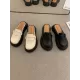 Round-Toe Slippers&Mules Platform Shoes Loafers Round-Toe Slippers&Mules Platform Shoes Loafers