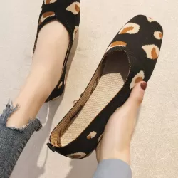 Breathable Contrast Color Leopard Flat Shoes