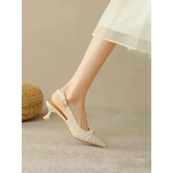Pleated Pointed-Toe Shallow Cut Sling Shoes Pleated Pointed-Toe Shallow Cut Sling Shoes
