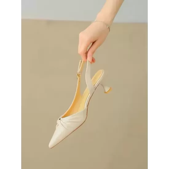 Pleated Pointed-Toe Shallow Cut Sling Shoes Pleated Pointed-Toe Shallow Cut Sling Shoes