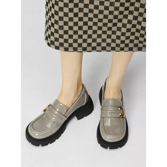 Round-Toe Split-Joint Loafers Round-Toe Split-Joint Loafers