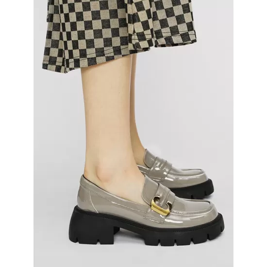Round-Toe Split-Joint Loafers Round-Toe Split-Joint Loafers