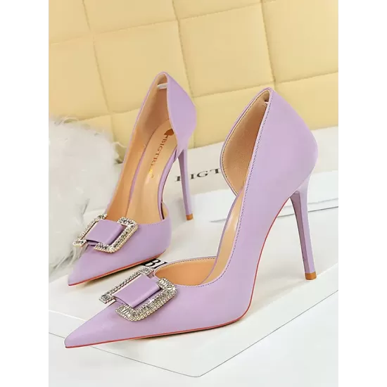 Pointed-Toe Shallow Cut Scarpin Salto Pumps Pointed-Toe Shallow Cut Scarpin Salto Pumps