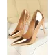 Pointed-Toe Shallow Cut Solid Color Scarpin Salto Pumps Pointed-Toe Shallow Cut Solid Color Scarpin Salto Pumps