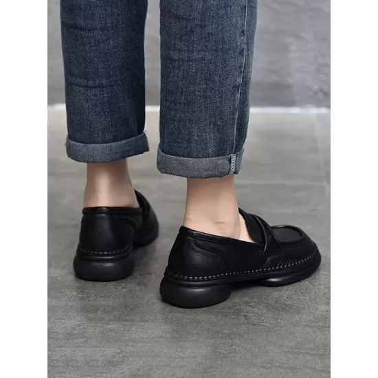 Round-Toe Solid Color Square-Toe Shoes Round-Toe Solid Color Square-Toe Shoes