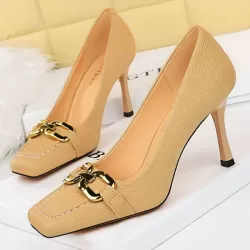 Shallow Cut Split-Joint Square-Toe Pumps