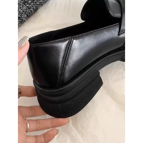 Round-Toe Shallow Cut Split-Joint Mary Janes Round-Toe Shallow Cut Split-Joint Mary Janes