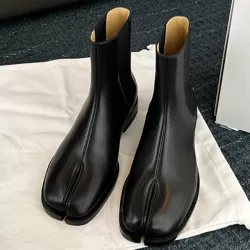 Split-Joint Split-Toe Chelsea Boots Boots