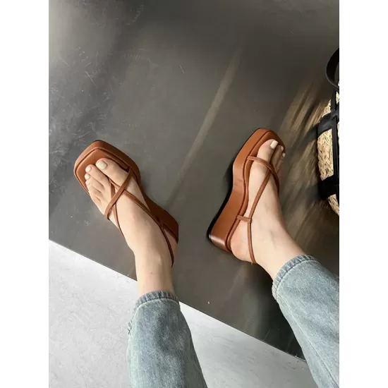 Belt Buckle Hollow Solid Color Square-Toe Sandals Platform Shoes Belt Buckle Hollow Solid Color Square-Toe Sandals Platform Shoes