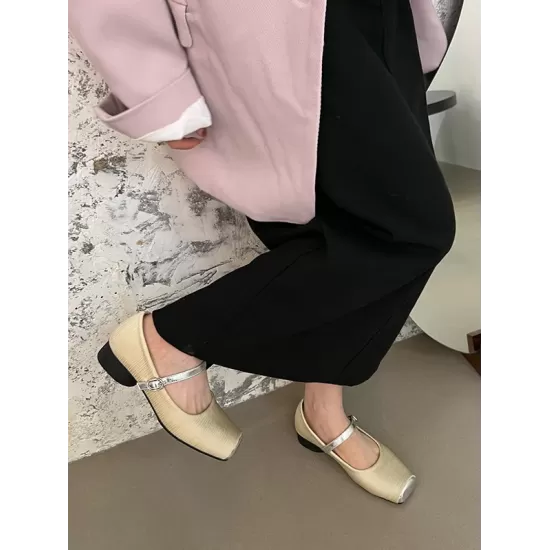Contrast Color Round Cut Shallow Cut Split-Joint Square-Toe Mary Janes Contrast Color Round Cut Shallow Cut Split-Joint Square-Toe Mary Janes