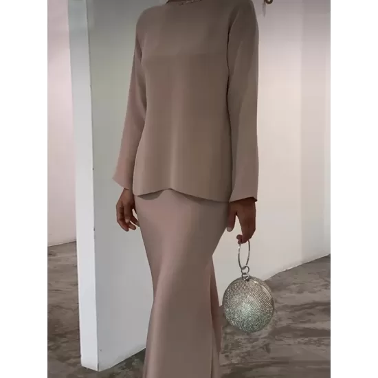 Batwing Sleeves Pearl Solid Color Round-Neck Shirts&Skirts Suits Batwing Sleeves Pearl Solid Color Round-Neck Shirts&Skirts Suits