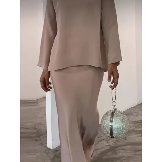 Batwing Sleeves Pearl Solid Color Round-Neck Shirts&Skirts Suits Batwing Sleeves Pearl Solid Color Round-Neck Shirts&Skirts Suits