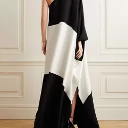 Batwing Sleeves Contrast Color Split-Side One-Shoulder Maxi Dresses