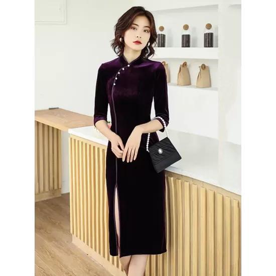 Solid Color Velvet Banquet Split-Side Long Cheongsams Solid Color Velvet Banquet Split-Side Long Cheongsams