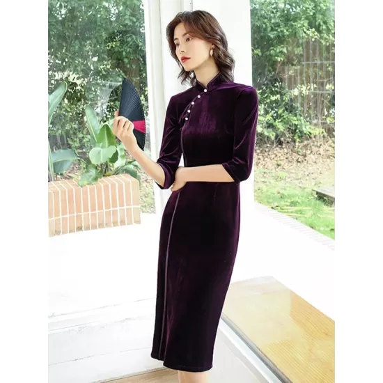 Solid Color Velvet Banquet Split-Side Long Cheongsams Solid Color Velvet Banquet Split-Side Long Cheongsams