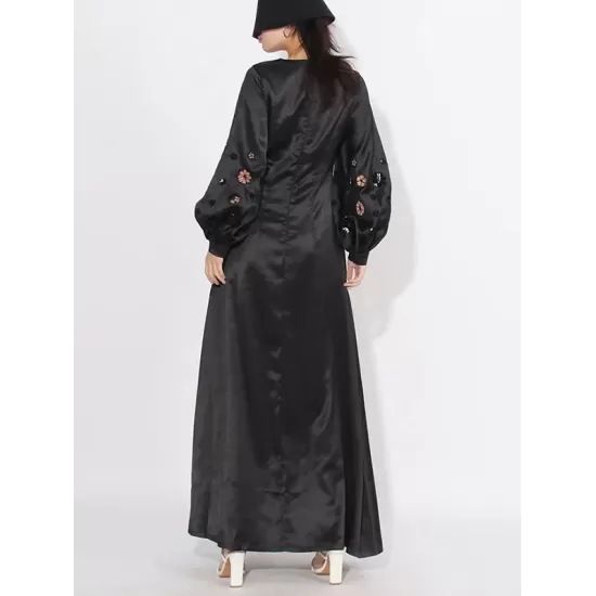 Hollow Solid Color A-Line Long Sleeves Round-Neck Maxi Dresses Hollow Solid Color A-Line Long Sleeves Round-Neck Maxi Dresses