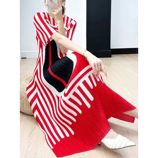 Pleated Printed A-line Loose V-neck Midi Dresses Pleated Printed A-line Loose V-neck Midi Dresses