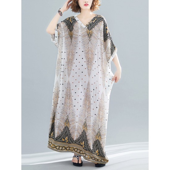 Ethnic Printed Plus Size V-Neck Batwing Sleeve Maxi Dress Ethnic Printed Plus Size V-Neck Batwing Sleeve Maxi Dress