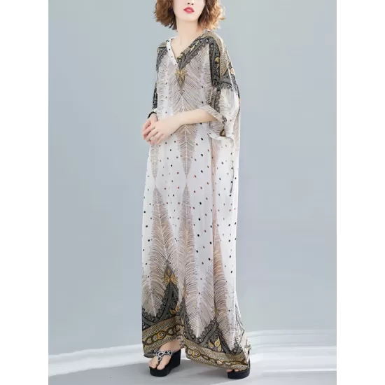 Ethnic Printed Plus Size V-Neck Batwing Sleeve Maxi Dress Ethnic Printed Plus Size V-Neck Batwing Sleeve Maxi Dress