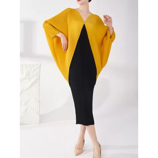 Contrast Color Pleated Batwing Sleeves Loose Round-neck Midi Dresses Contrast Color Pleated Batwing Sleeves Loose Round-neck Midi Dresses