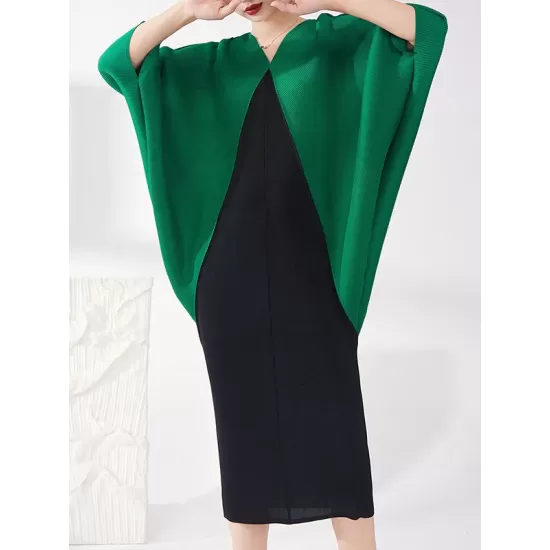 Contrast Color Pleated Batwing Sleeves Loose Round-neck Midi Dresses Contrast Color Pleated Batwing Sleeves Loose Round-neck Midi Dresses