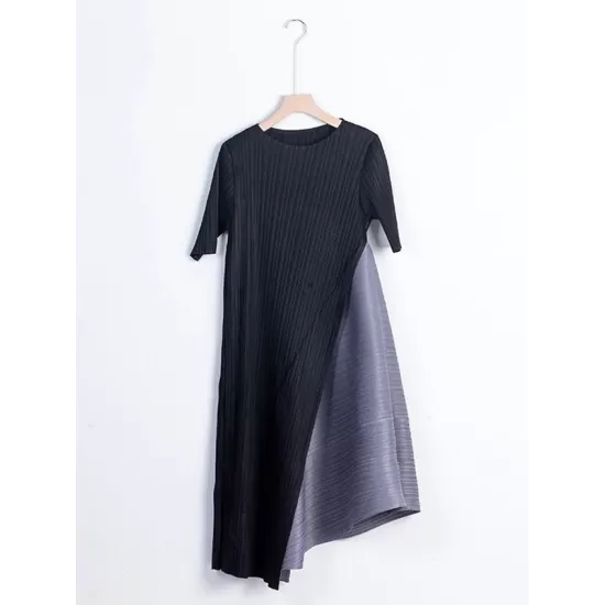 Loose Contrast Color Pleated Round-Neck Midi Dresses Loose Contrast Color Pleated Round-Neck Midi Dresses