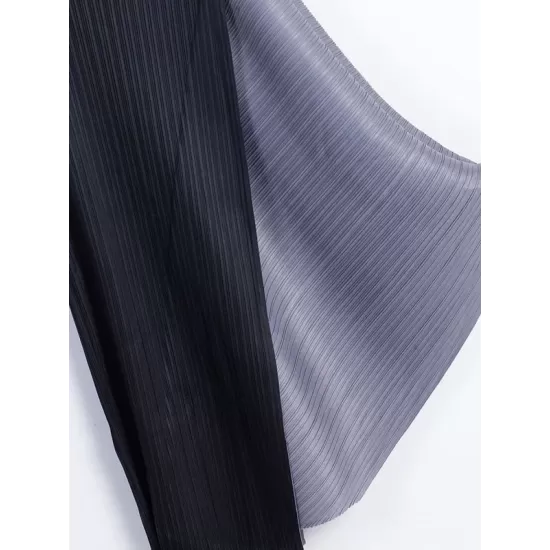 Loose Contrast Color Pleated Round-Neck Midi Dresses Loose Contrast Color Pleated Round-Neck Midi Dresses