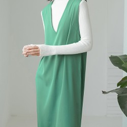 Casual A-Line Sleeveless Solid Color V-Neck Midi Dresses