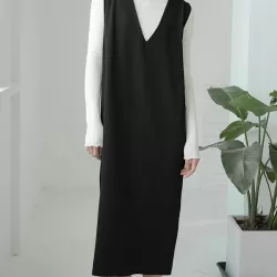 Casual A-Line Sleeveless Solid Color V-Neck Midi Dresses