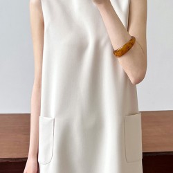 Solid Color Loose Sleeveless Round-Neck Midi Dresses