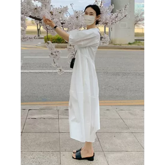 Casual Round-Neck Bishop Sleeve Loose Solid Color Midi Dress Casual Round-Neck Bishop Sleeve Loose Solid Color Midi Dress