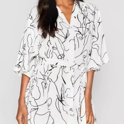 Buttoned Elasticity Pleated Printed Batwing Sleeves Half Sleeves V-Neck Mini Dresses