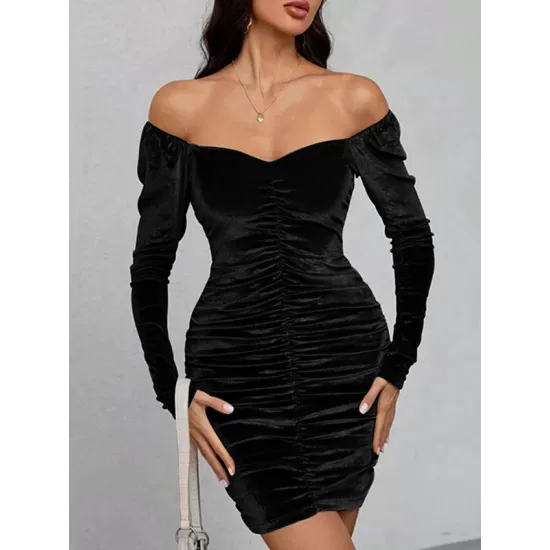 Pleated Solid Color Velvet Bodycon High Waisted Off-The-Shoulder Mini Dresses Pleated Solid Color Velvet Bodycon High Waisted Off-The-Shoulder Mini Dresses