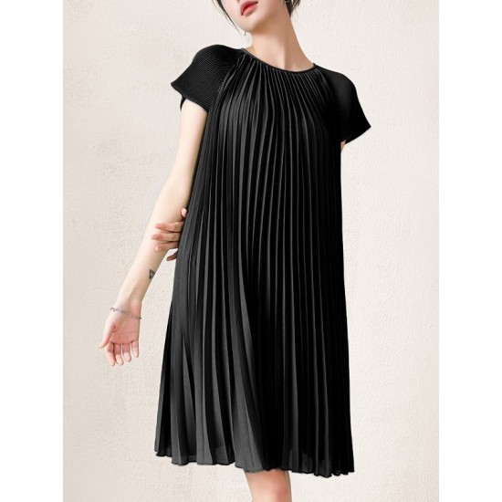 Urban Loose Pleated Solid Color Round-Neck Mini Dresses Urban Loose Pleated Solid Color Round-Neck Mini Dresses