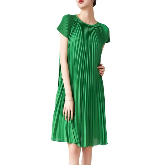 Urban Loose Pleated Solid Color Round-Neck Mini Dresses Urban Loose Pleated Solid Color Round-Neck Mini Dresses