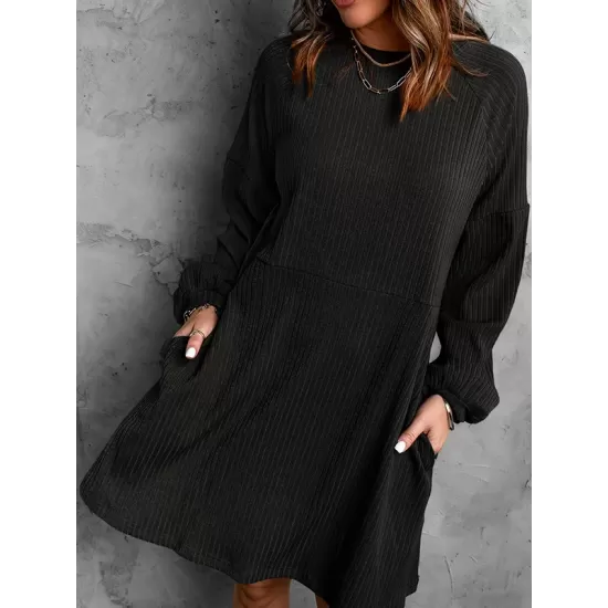 Solid Color Split-Joint A-Line High Waisted Round-Neck Mini Dresses Solid Color Split-Joint A-Line High Waisted Round-Neck Mini Dresses
