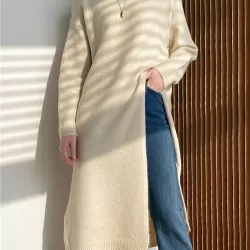 Loose Split-Side Solid Color Round-Neck Knitting Sweater Dresses