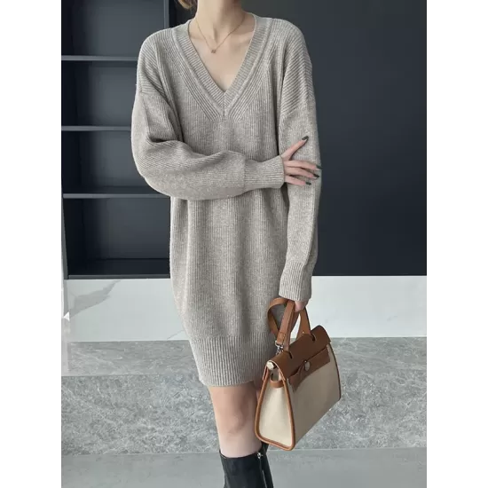 Simple Loose Long Sleeves Solid Color V-Neck Sweater Dresses Simple Loose Long Sleeves Solid Color V-Neck Sweater Dresses