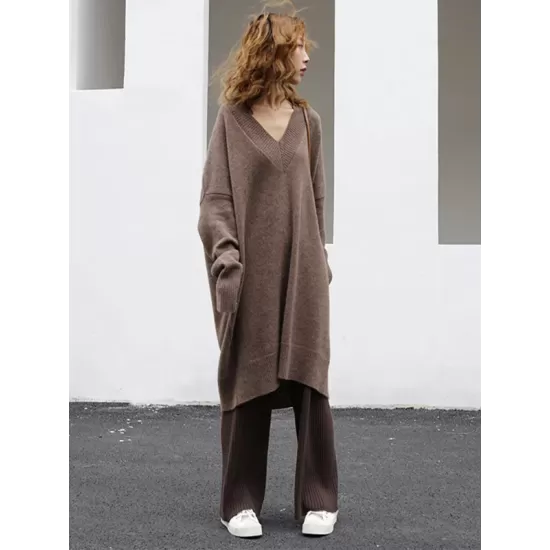 Stylish Long Sleeves Loose Solid Color V-Neck Sweater Dresses Stylish Long Sleeves Loose Solid Color V-Neck Sweater Dresses