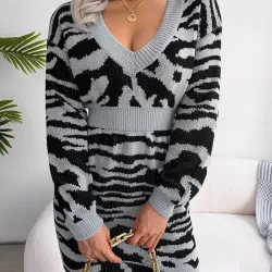 Split-Joint Tiger Skin Pattern High Waisted Long Sleeves V-Neck Sweater Dresses Mini Dresses