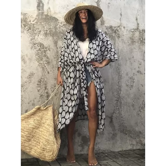 Bohemia Oversized Printed Batwing Sleeves Cover-Up Bohemia Oversized Printed Batwing Sleeves Cover-Up
